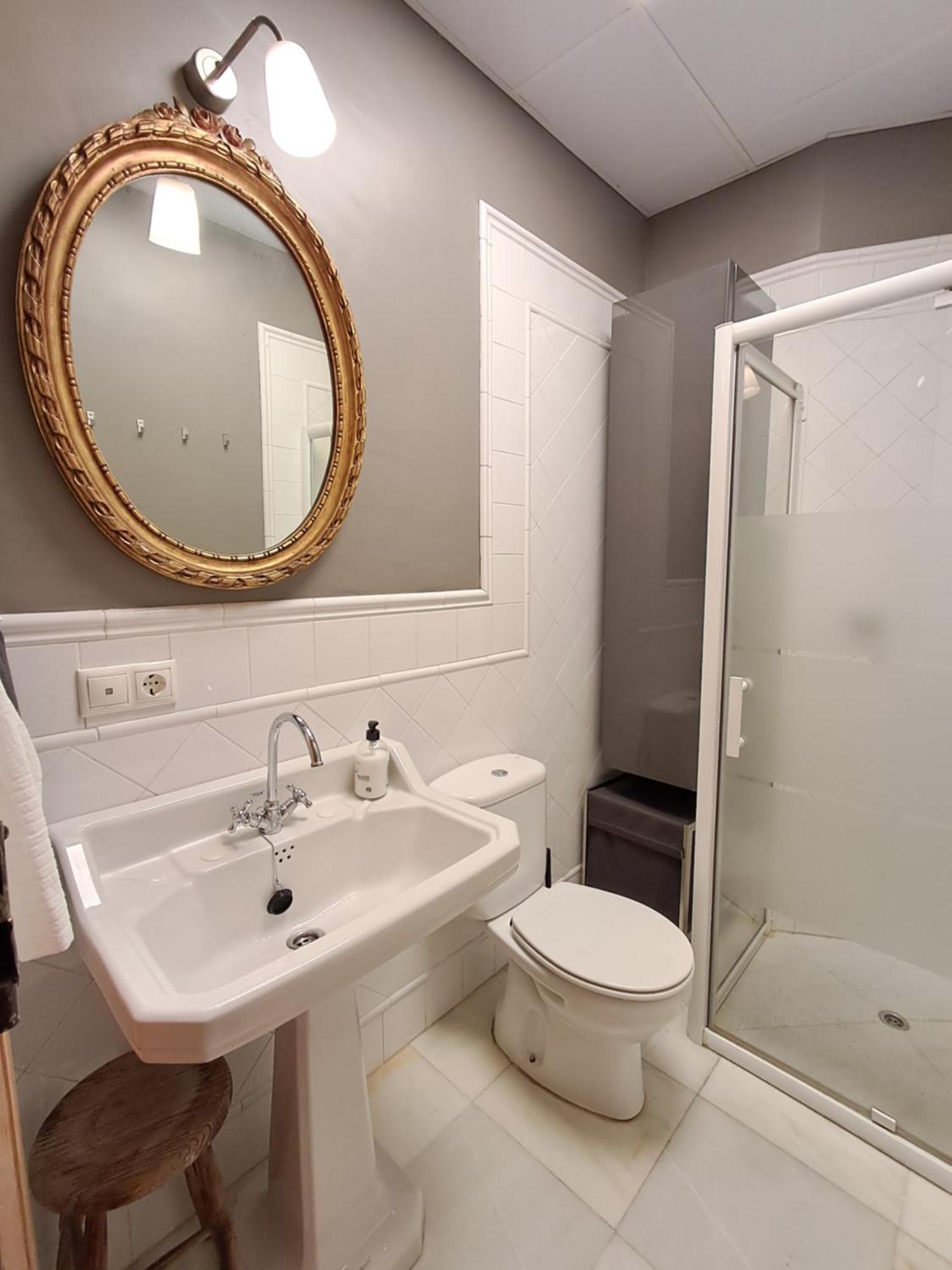 Apartamentos Almirante Hoyos Sevilla Eksteriør bilde